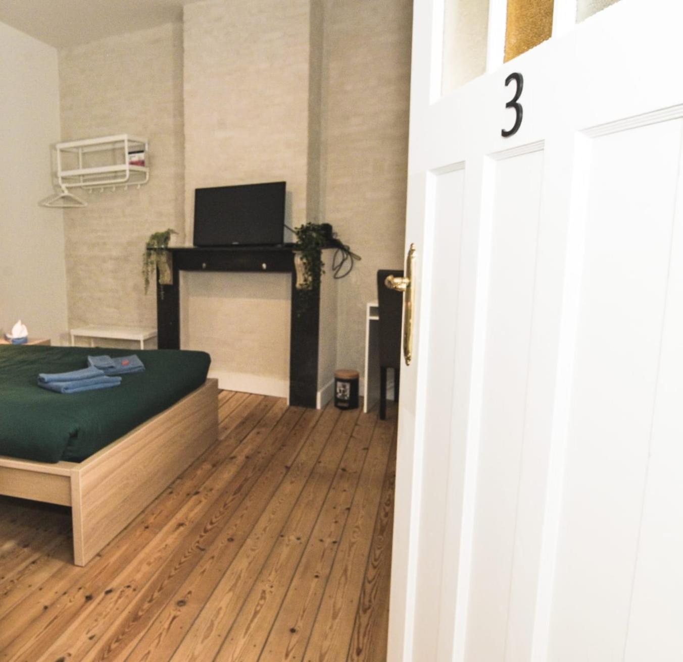 Cozy And Confortable Room Near Brussels Central Station Exterior foto